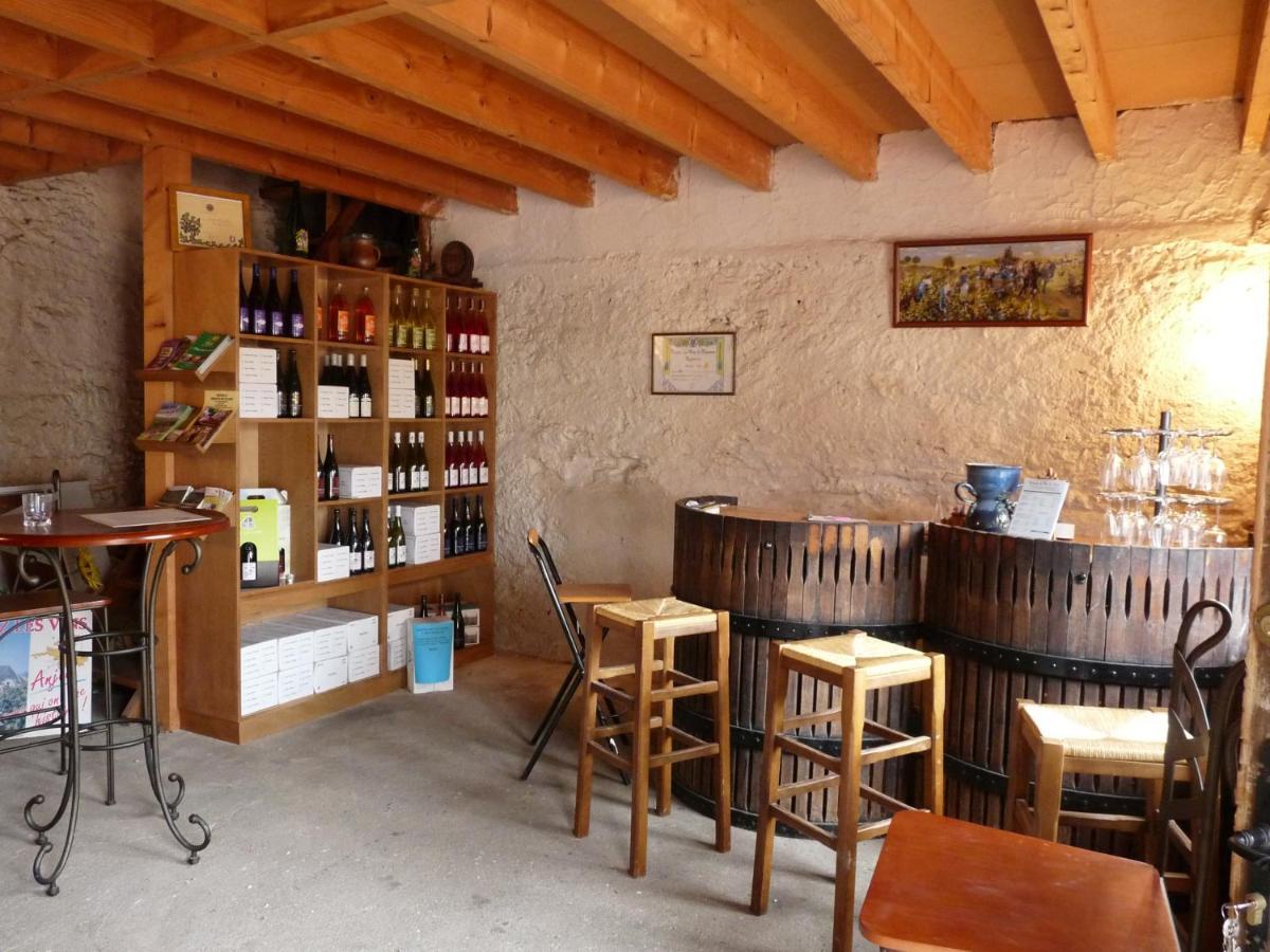 Hotel Le Logis Du Livier Saint-Georges-sur-Layon Exterior foto