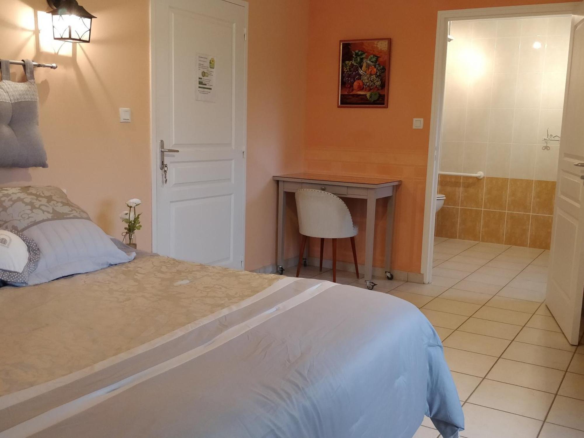 Hotel Le Logis Du Livier Saint-Georges-sur-Layon Exterior foto
